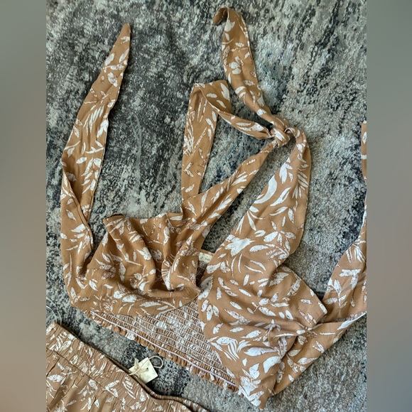 Medium skirt set - Picture 3 of 3